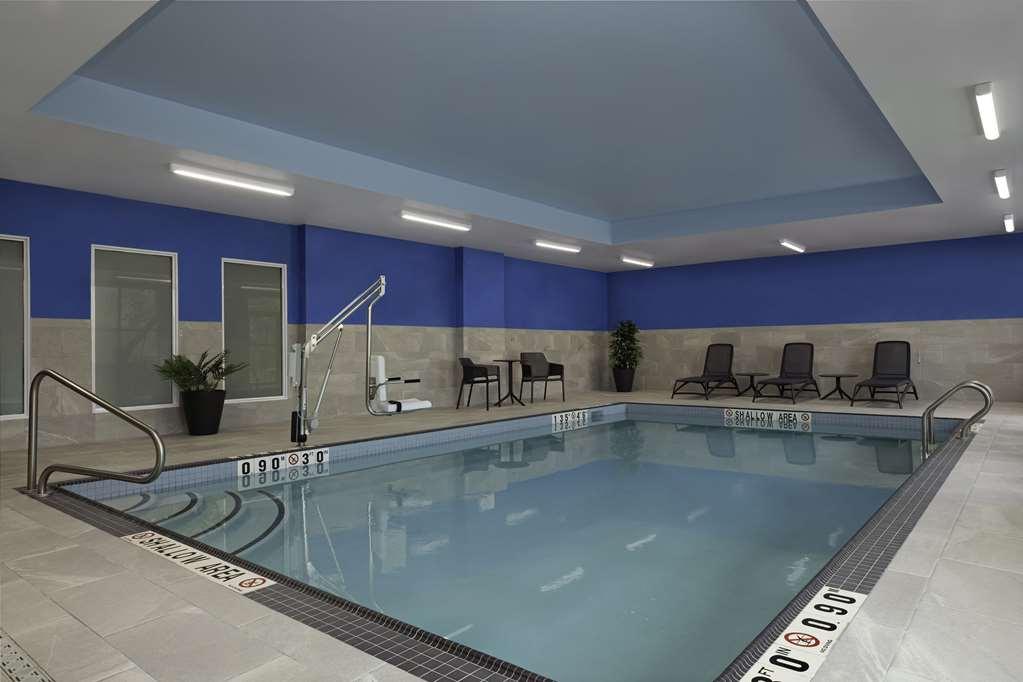 Hampton Inn By Hilton Port Hope Cobourg Съоръжения снимка