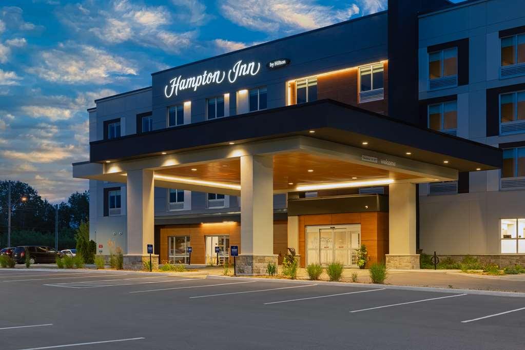Hampton Inn By Hilton Port Hope Cobourg Екстериор снимка